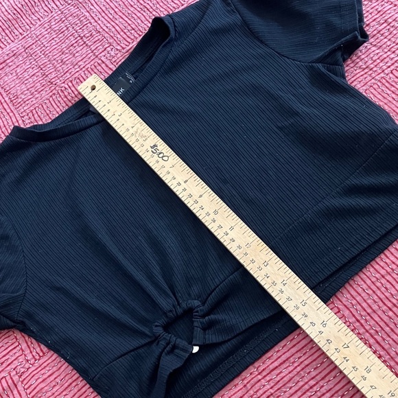 MINKPINK (teen/ women’s size medium / see photos for dimensions) Ribbed Crop Top - Picture 8 of 13